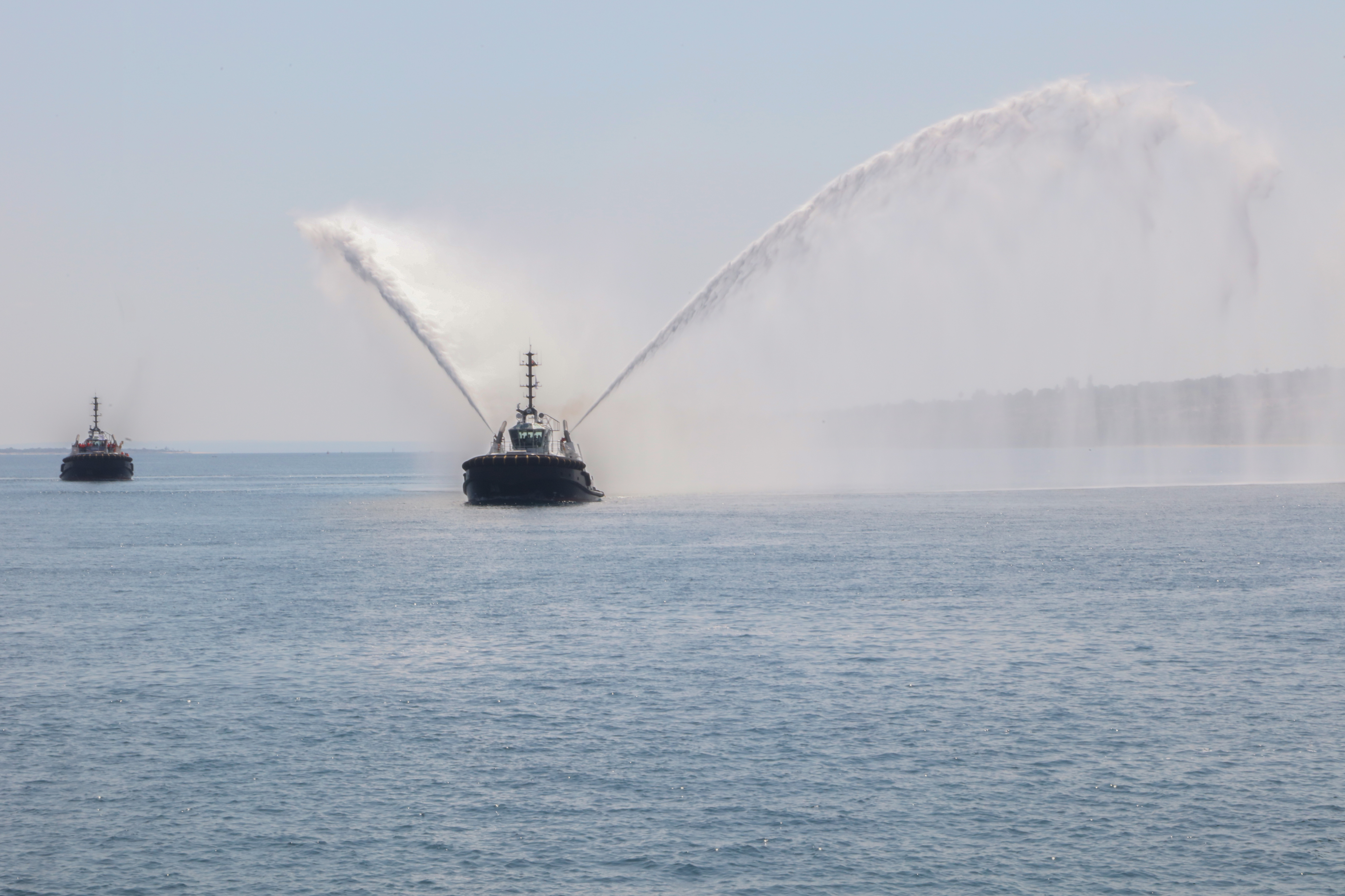 CFM LOGISTICS Contacto